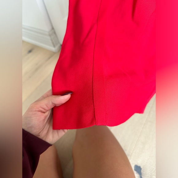 Red tube dress - Picture 4 of 9